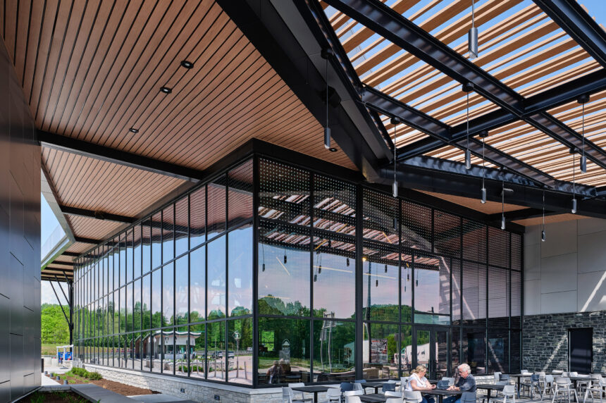 HNTB West Virginia Travel Plazas 0393_HR