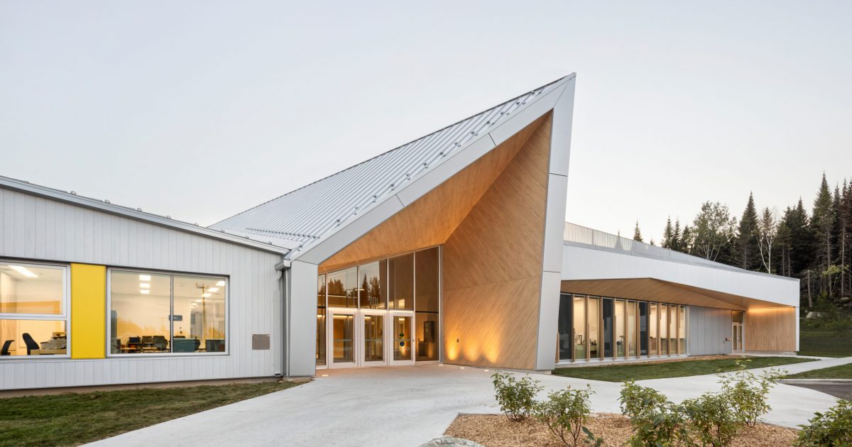 EcolePrimaireManawan_EXT_1Px_DaveTremblay_04 (2)