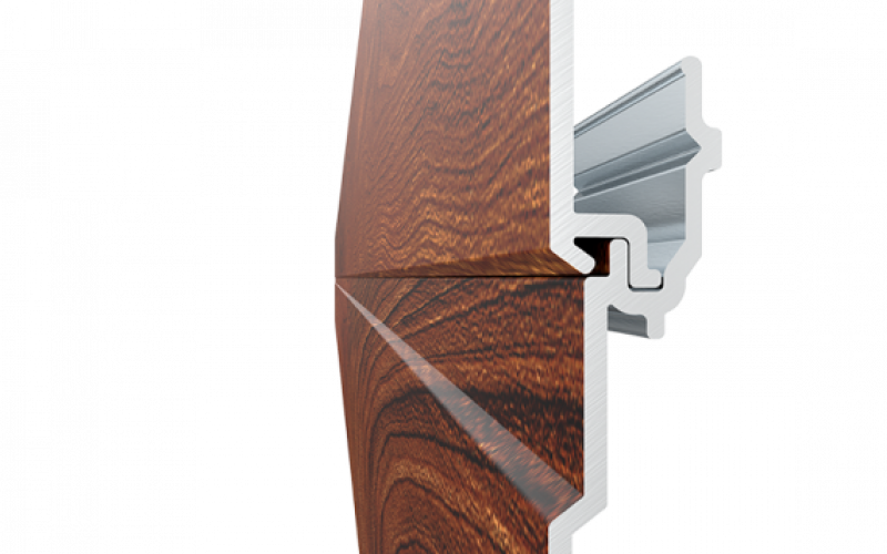 vue-profil-c-planche-aluminium-texture-bois